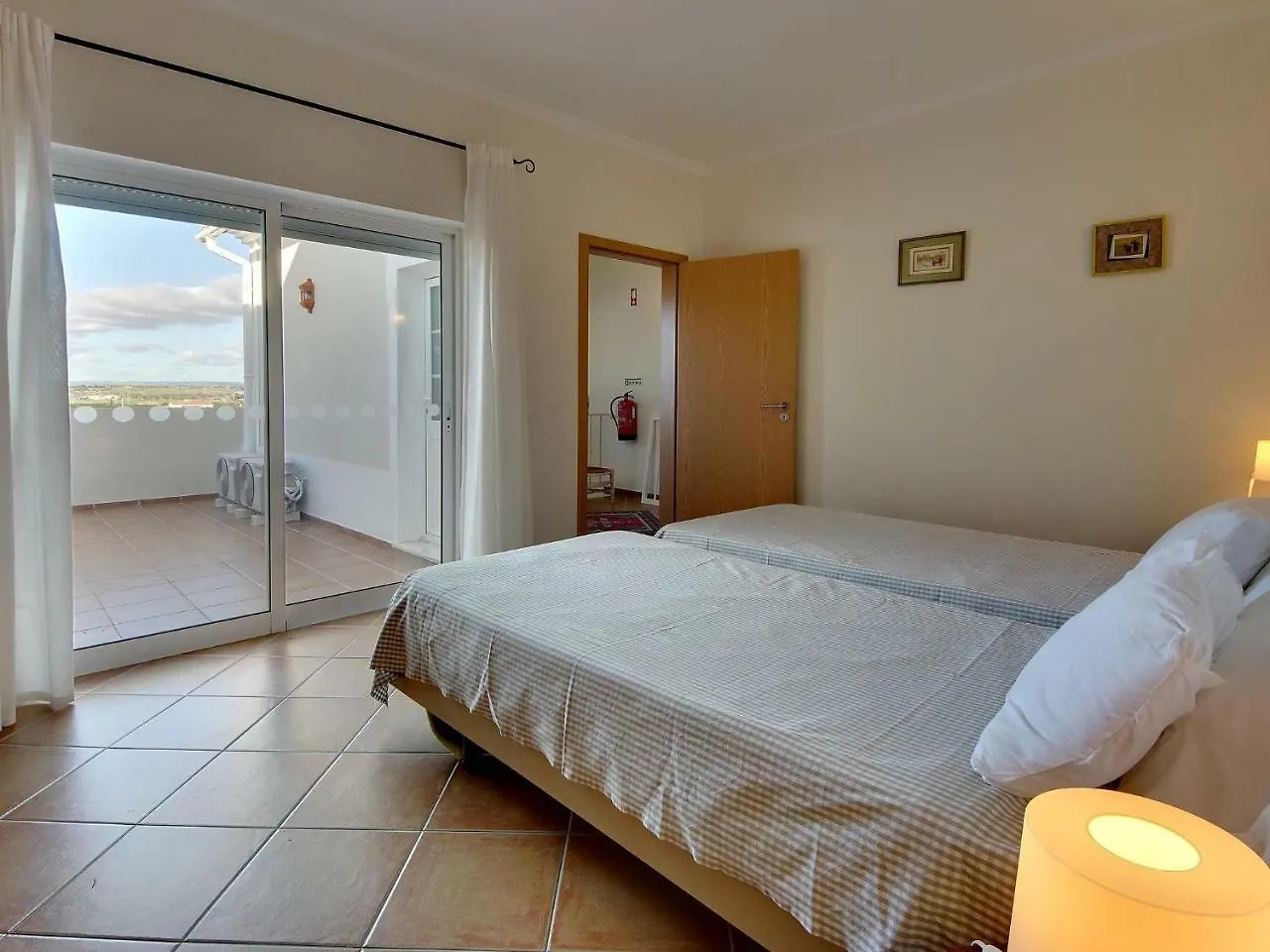 Elegant Villa In Carvoeiro With Swimming Pool  Carvoeiro (Lagoa)