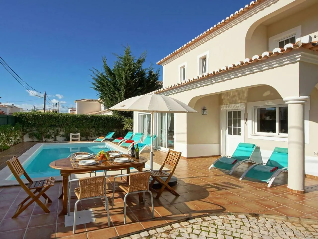 Elegant Villa In Carvoeiro With Swimming Pool